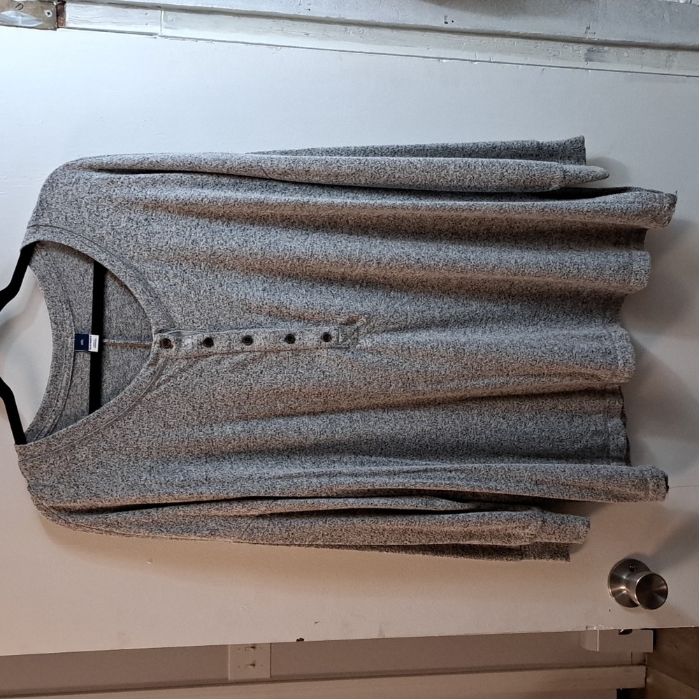 Old navy gray long sleeve 2X
